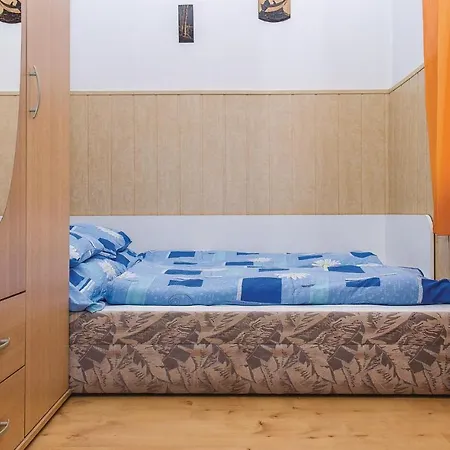 Holiday home Beautiful In W/ Outdoor Swimming Pool And 4 Bedrooms
